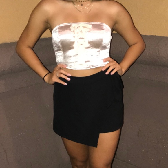 Satin strapless lace-up corset - Picture 1 of 4